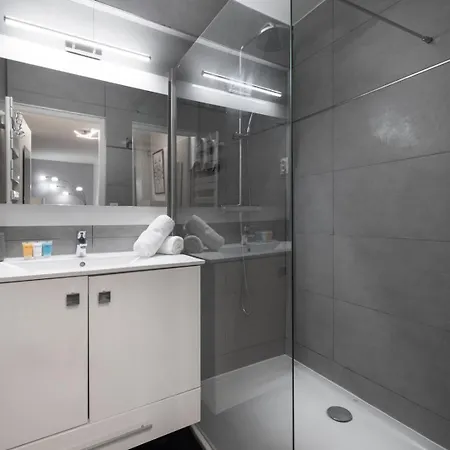 Ioana - A Apartment Cannes